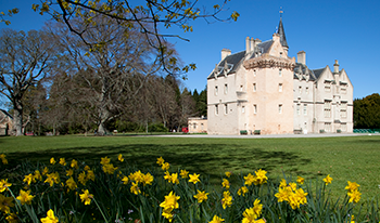 bus tours ireland scotland